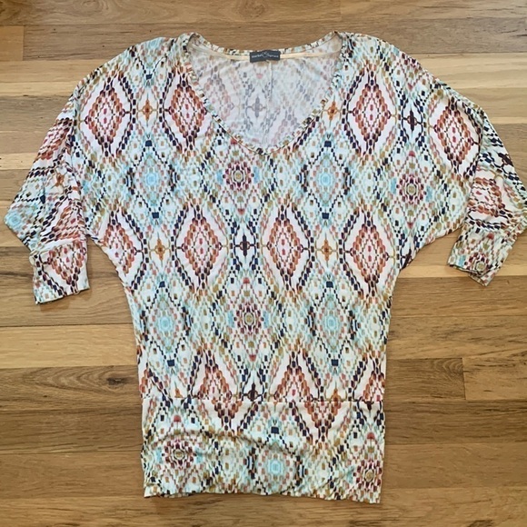 MARKET & Spruce Drop Shoulder 3/4 Sleeve Geometric Print Stretchy Top Women’s XS - Picture 1 of 12
